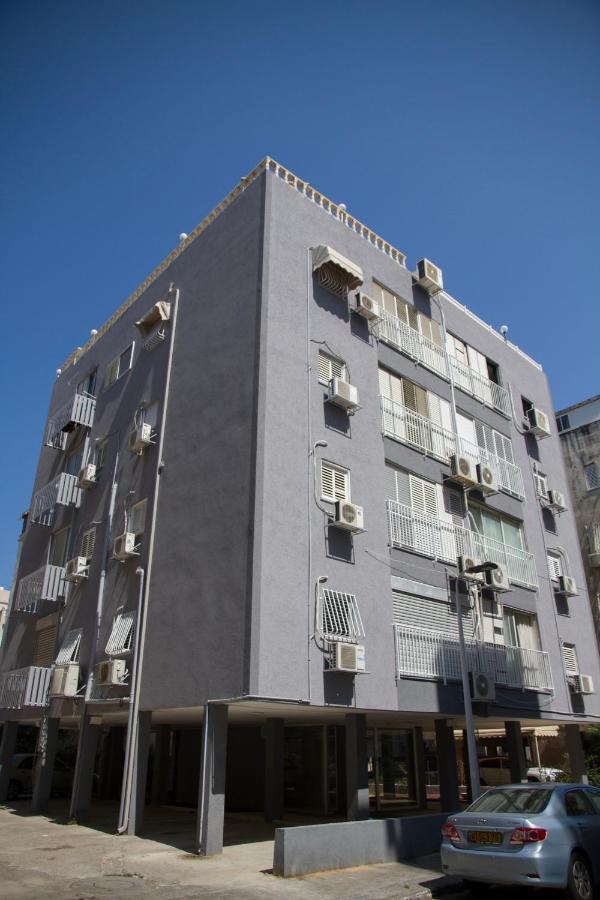 Apartments4You Maya 巴特亚姆 外观 照片