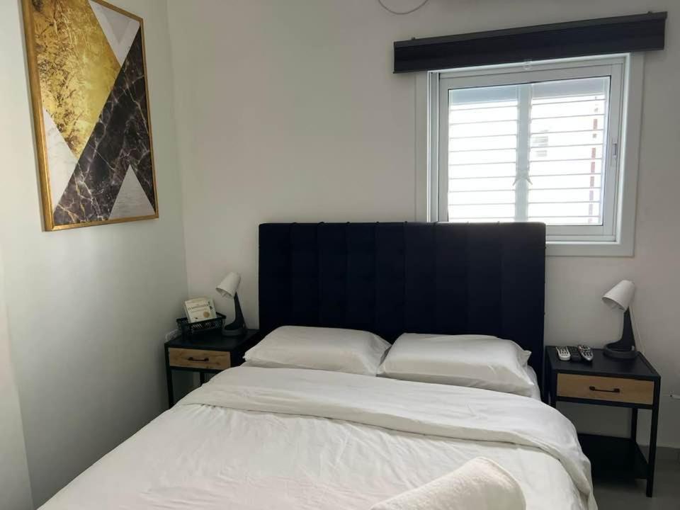Apartments4You Maya 巴特亚姆 外观 照片